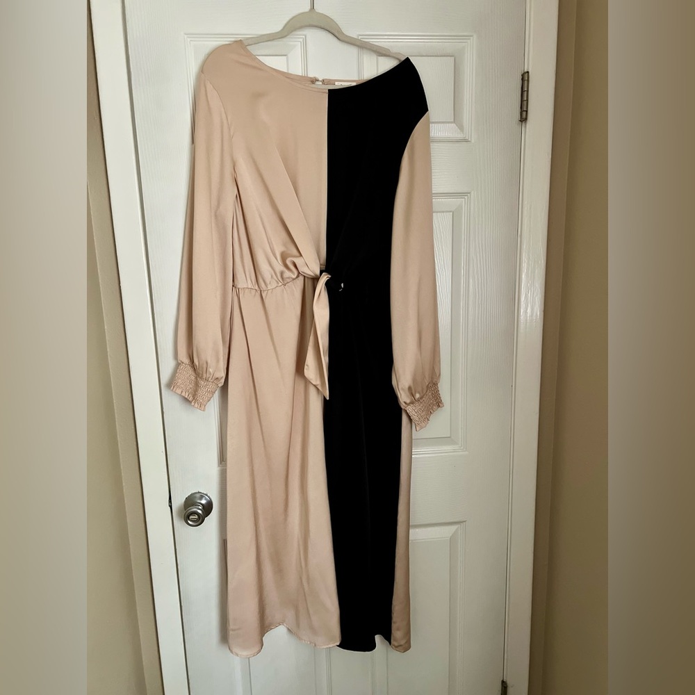 ODDY Dress